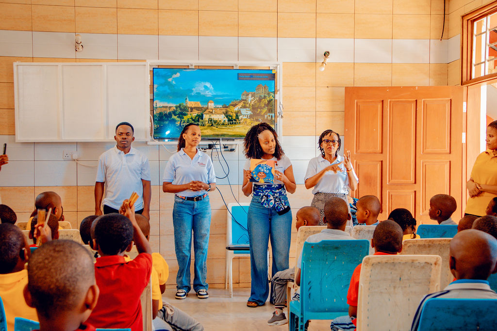 Students and facilitators at the session